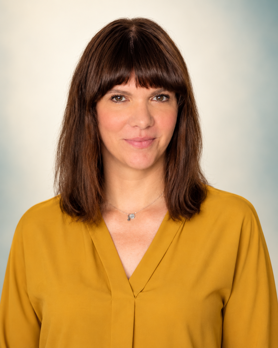 Esther Stoll, Mitgründerin